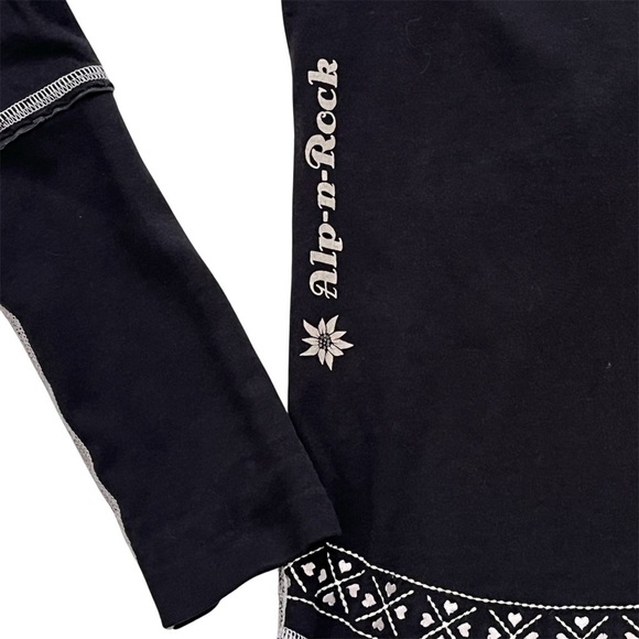 Alp-n-Rock Snowflake V Neck Long Sleeve Top Black Reversible Hearts Size XS/S - Picture 3 of 9